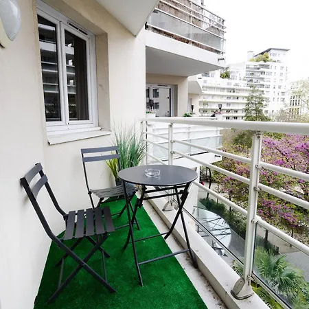 Proche Arena La Defense Transport Dans Apartment *